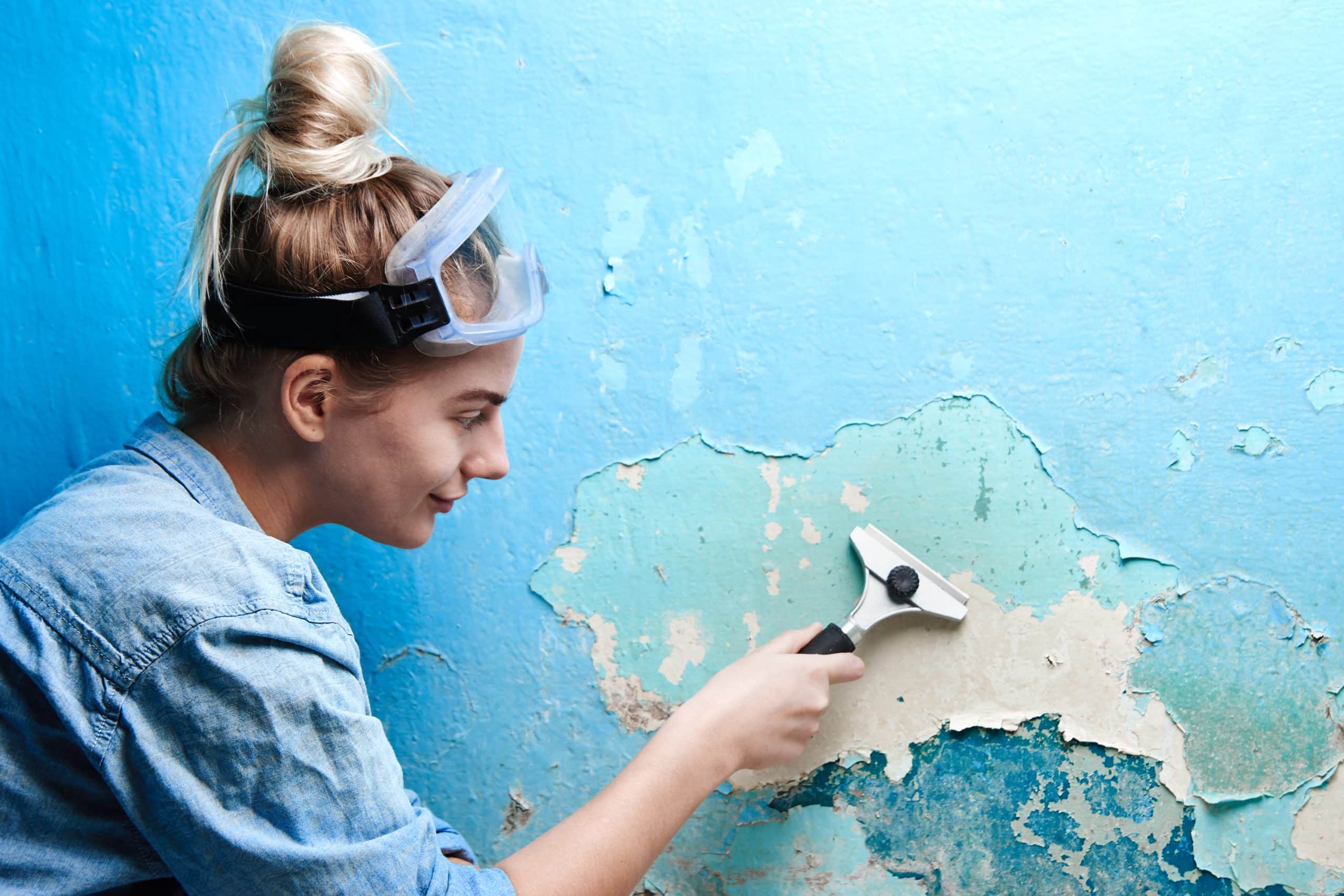 Paint peeling off wall: why it’s not always a paint problem