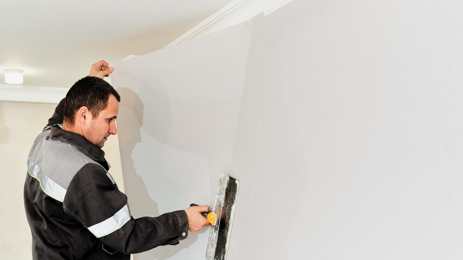 Can you put wallpaper on textured walls? The texture depth decides