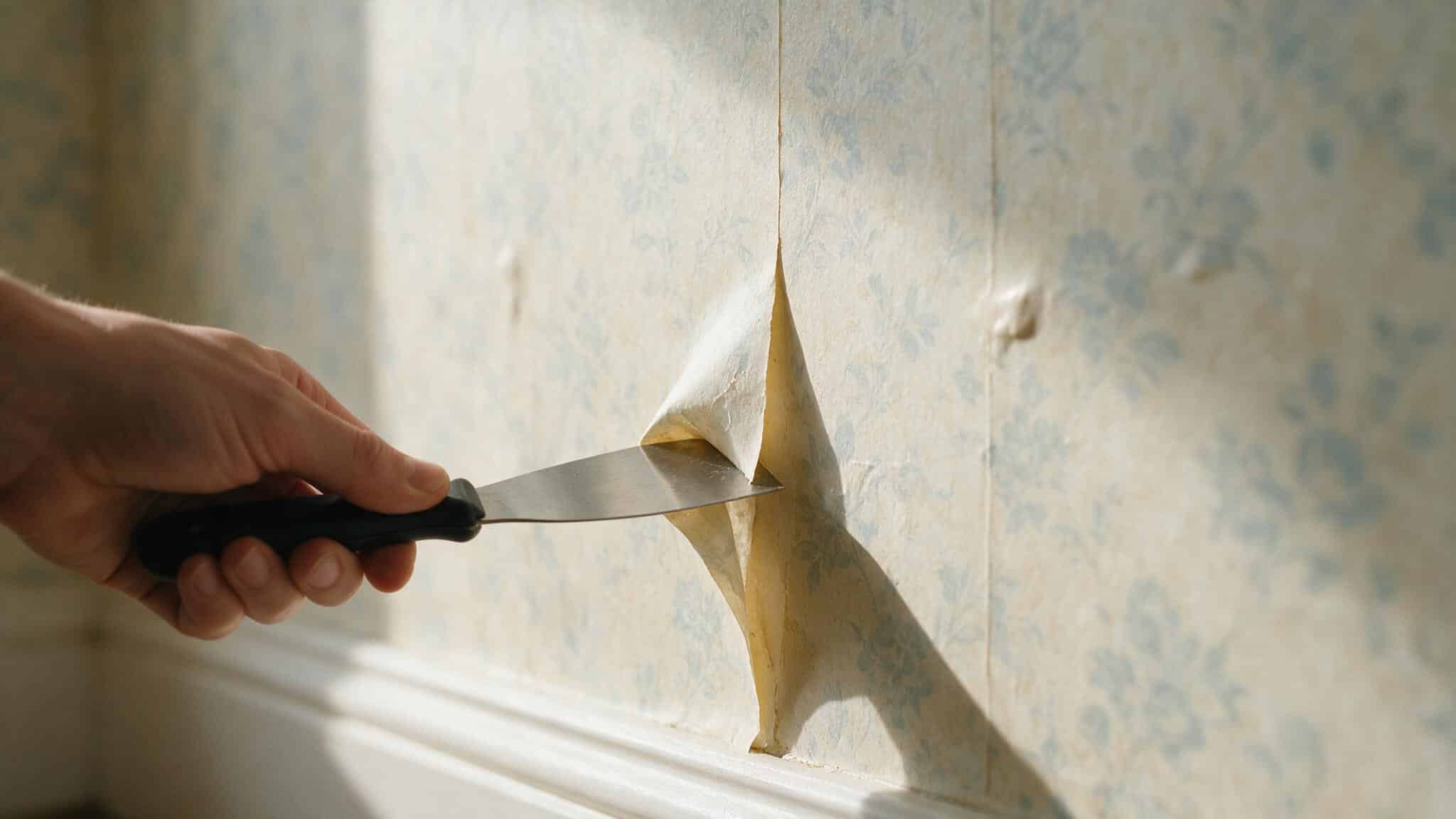 Can you paint over wallpaper? The wall behind it decides
