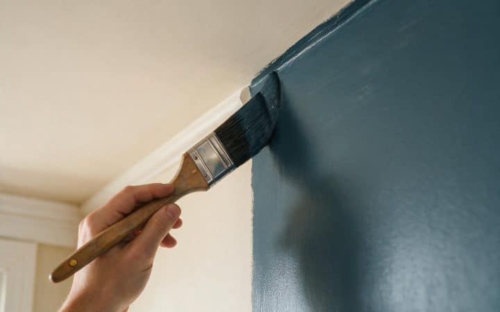 How to cut in paint without relying on tape